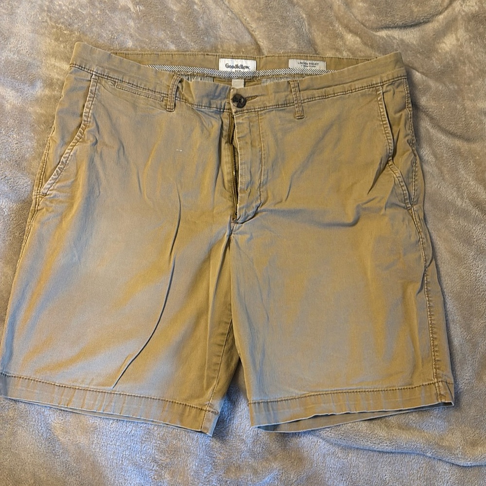 Men’s Goodfellow Chino short size 36W